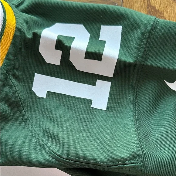 Youth size Small (8) Green and Gold Jersey with Number 12 New with tags - Picture 13 of 16